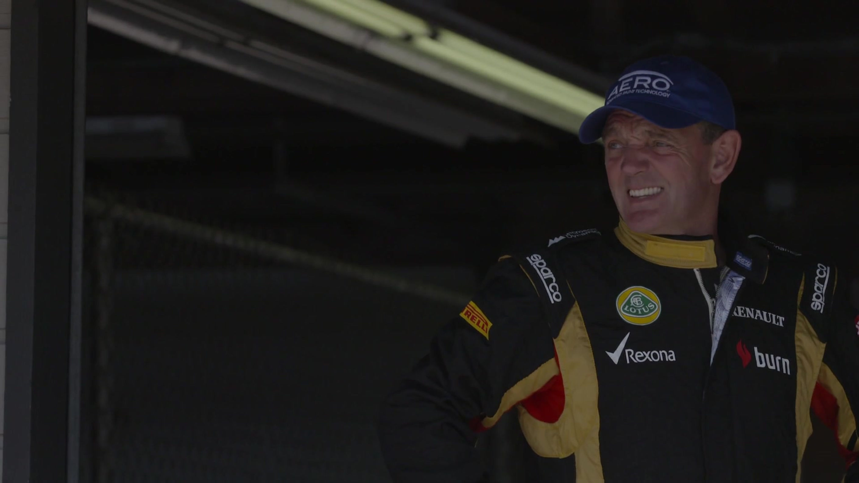 Trailer-CRASH & BURN